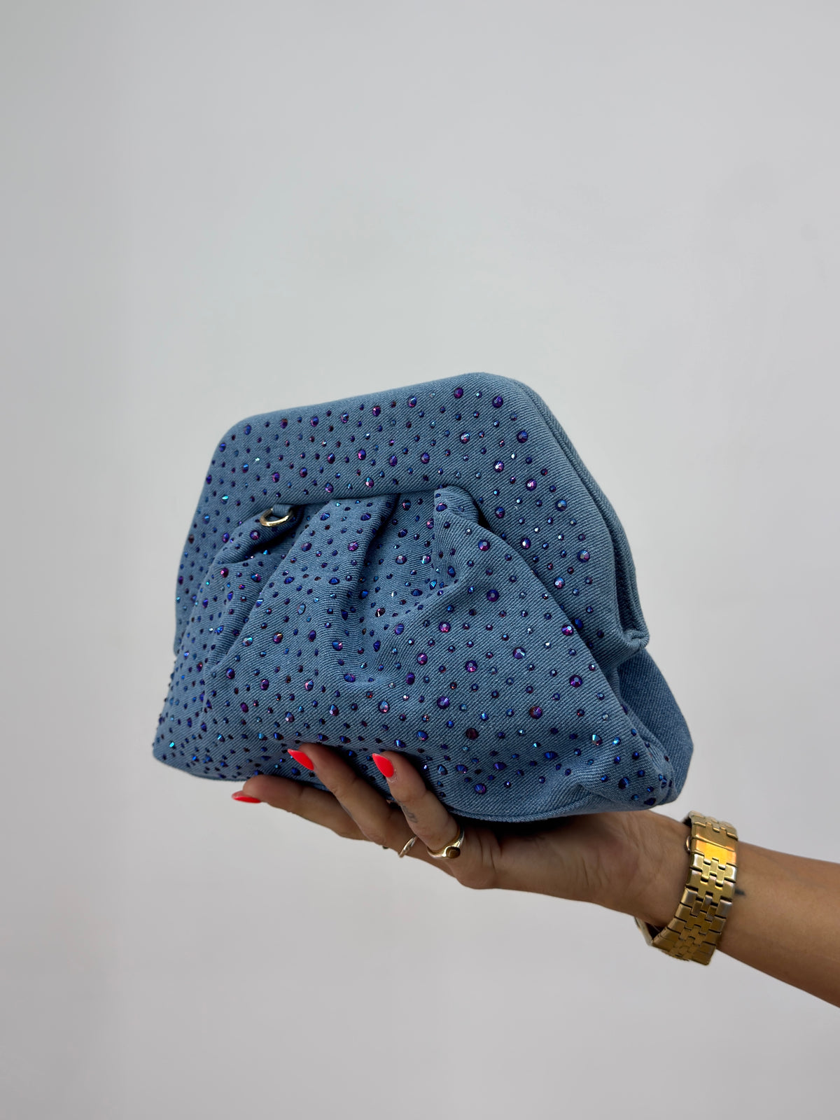 CLUTCH BRIGHT DENIM